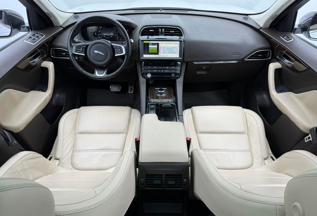 جاكوار F بيس 2019 Jaguar F-Pace 25T, Warranty, Full Jaguar Service History, Excellent Condition, GCC