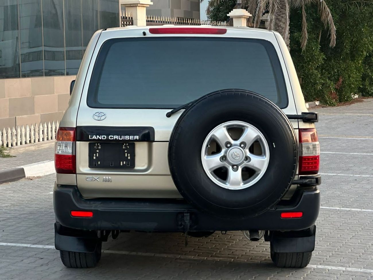 تويوتا لاند كروزر