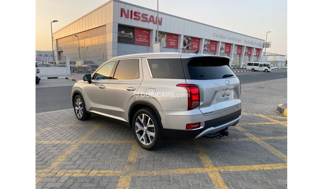 Used Hyundai Palisade 2021 for sale in Sharjah 607365