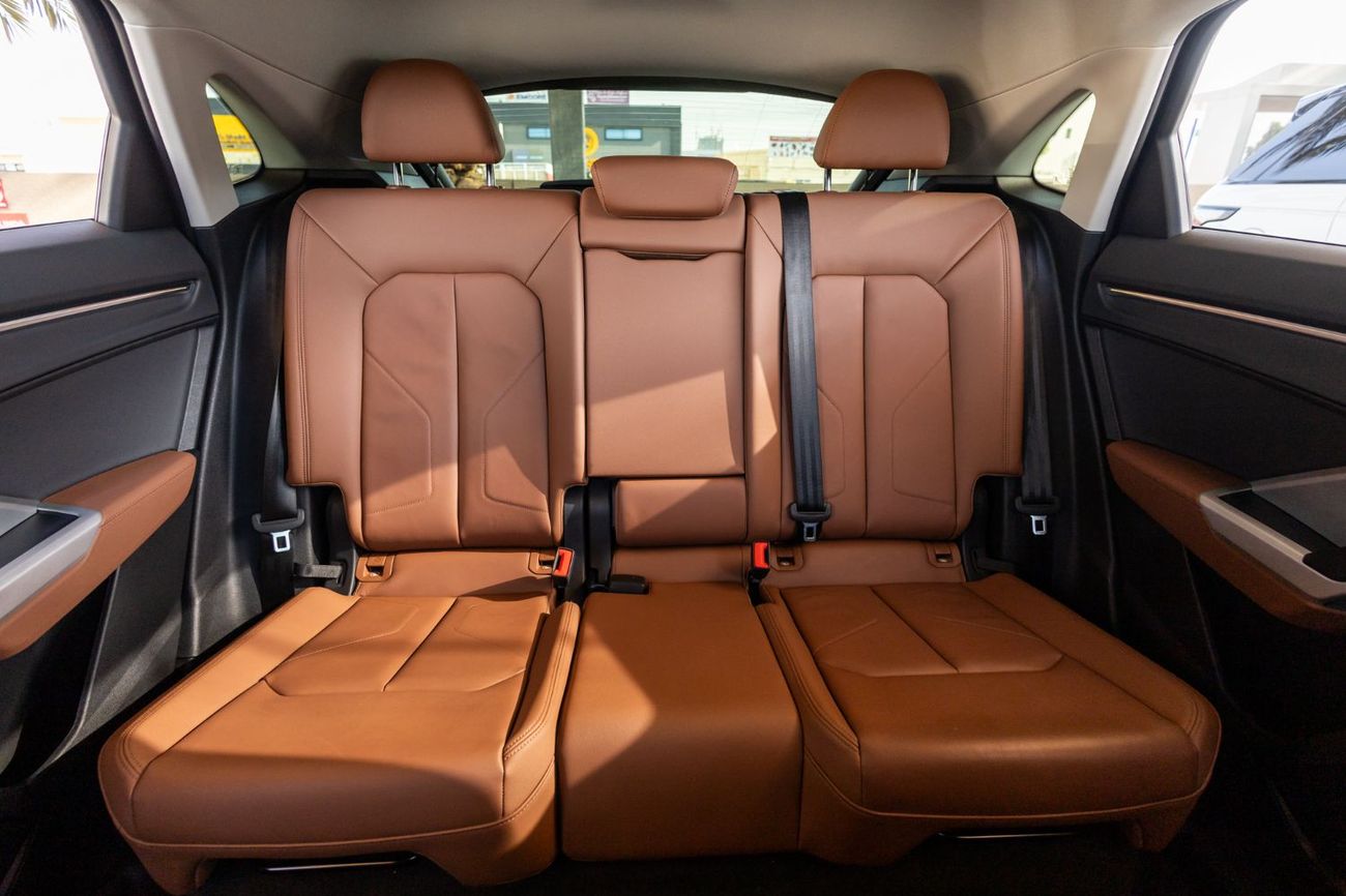 Audi Q3 35 TFSI S Line 1.4L