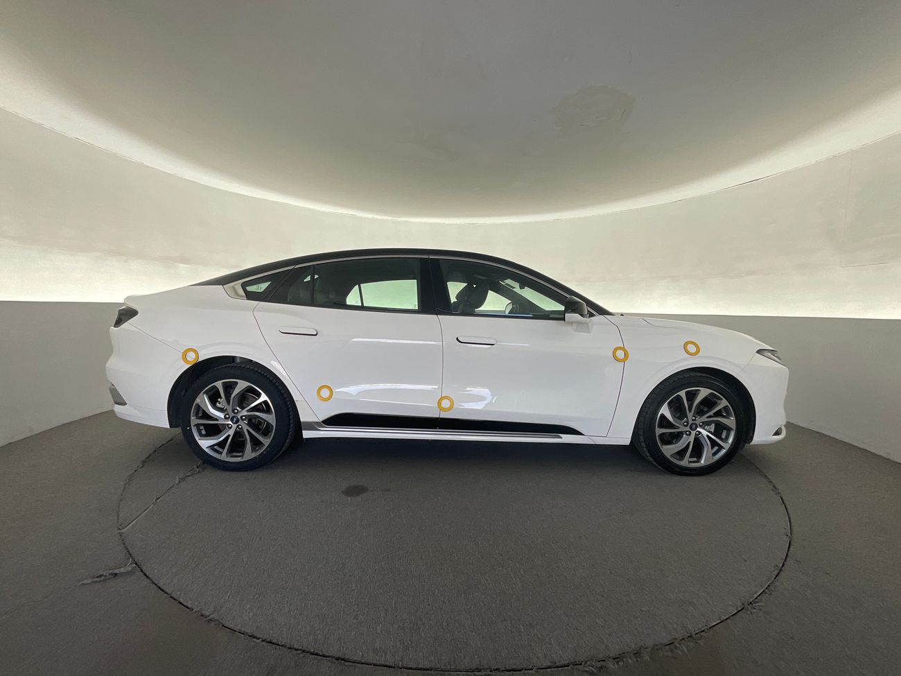 Ford Taurus 2.0 TITANIUM 2WD AUTO | Guaranteed Warranty | 0 Down Payment