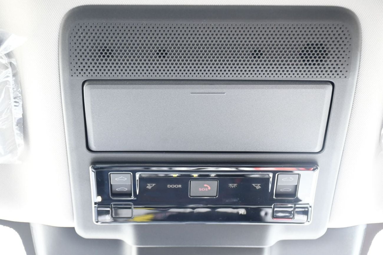 Toyota RAV4 ADVENTURE 2.5L HEV With Remote start Engine