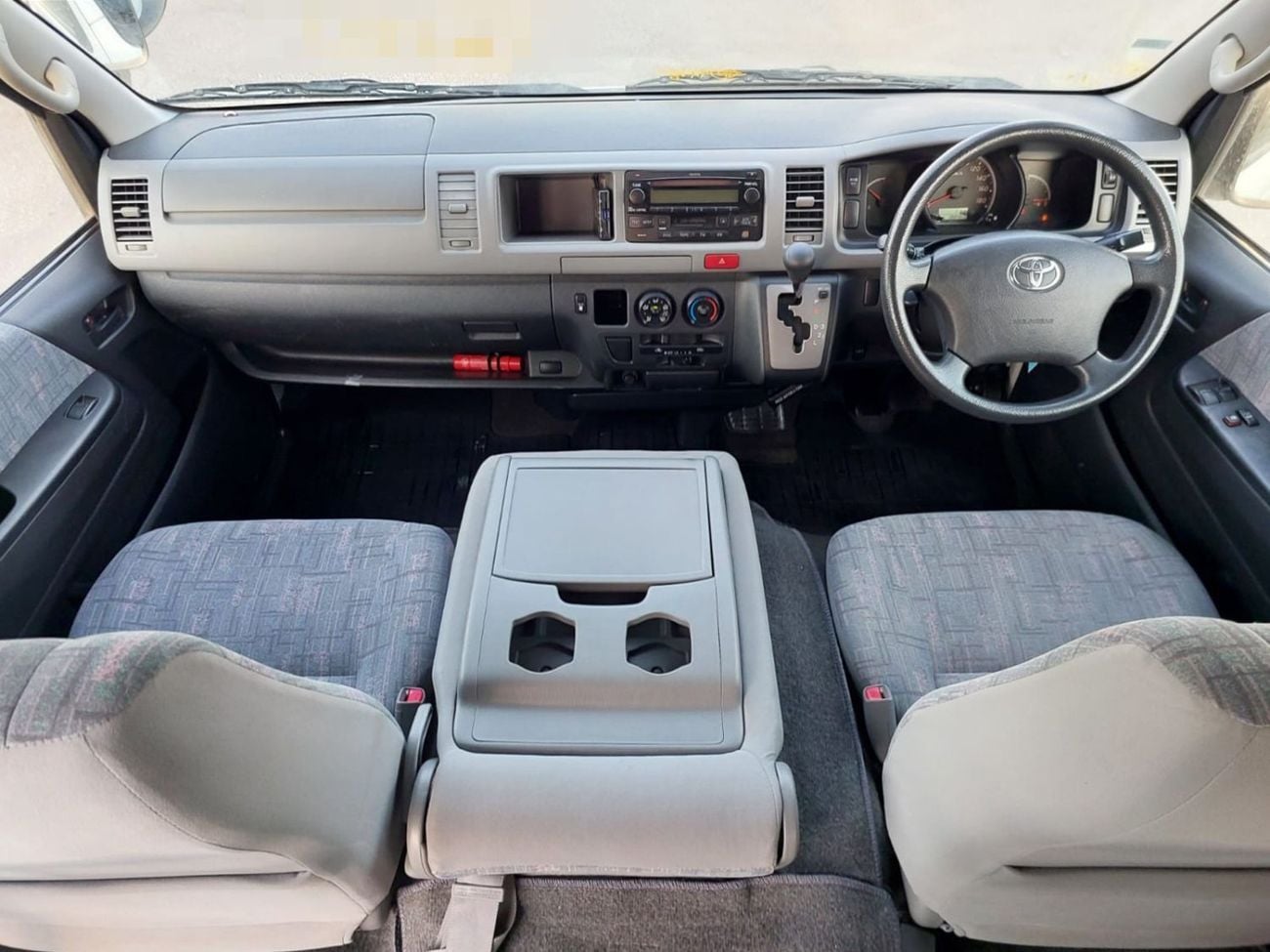 تويوتا هاياس 2006 TOYOTA HIACE VAN RHD PETROL AUTOMATIC 2.7L (PM08454)