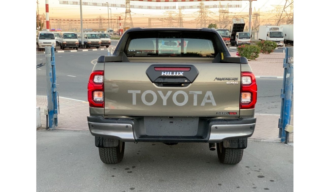 Toyota Hilux Pick Up 4x4 2.8L V4 Diesel with Full Option