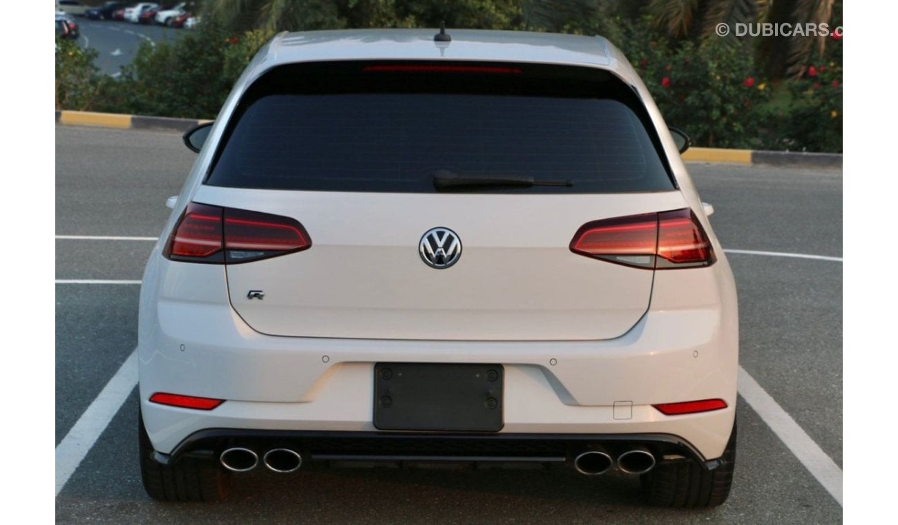 Volkswagen Golf R Sport VOLKSWAGEN GOLF R GCC FULL OPTION perfect condition
