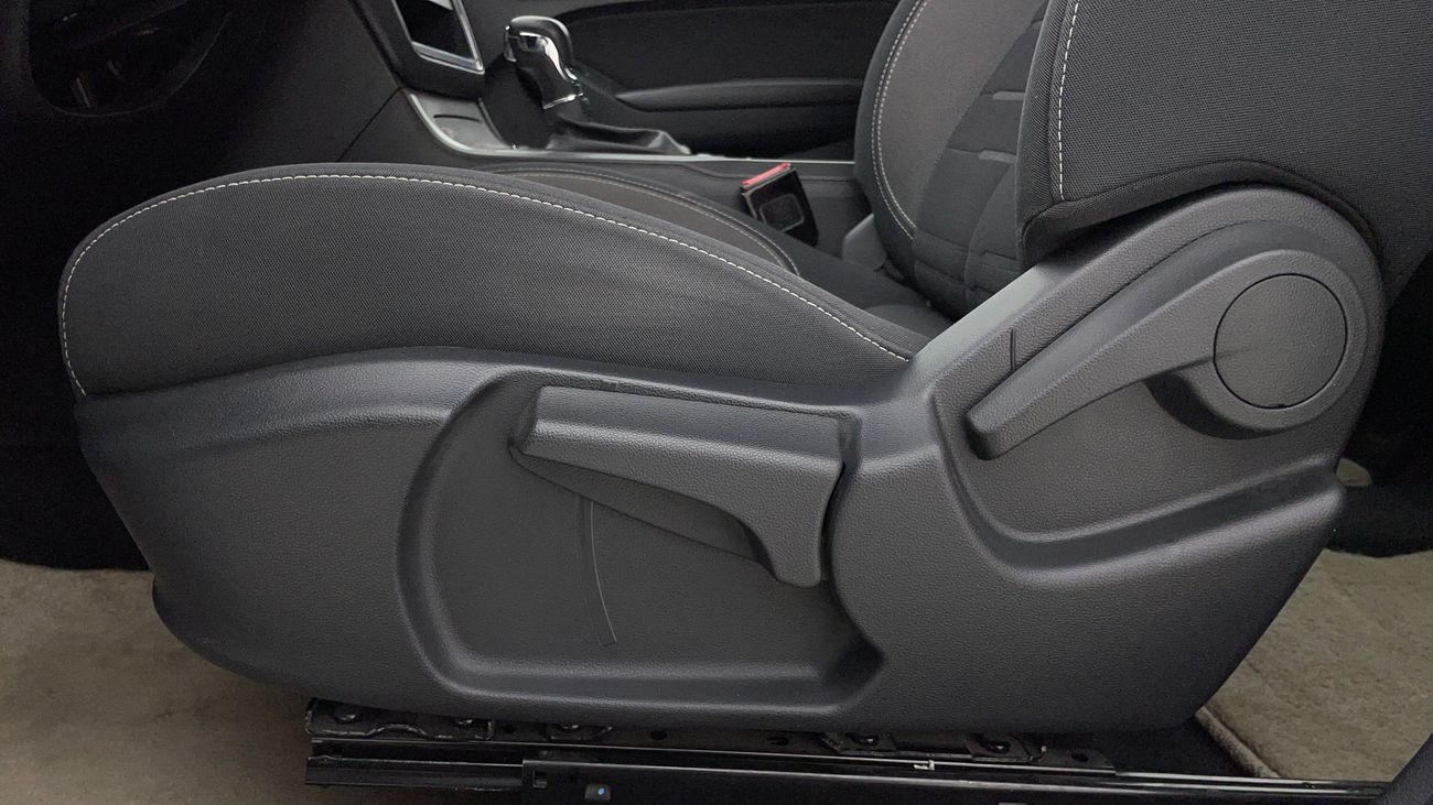 أم جي RX5 STD 1.5 | بدون دفعة مقدمة | اختبار قيادة مجاني للمنزل