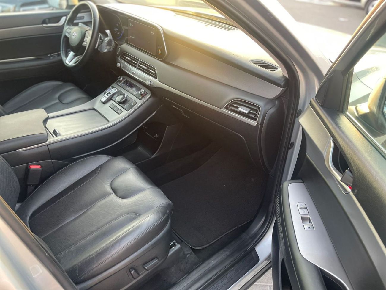 Hyundai Palisade 2022 Hyundai Palisade SEL+ Premium Comfort - Sunroof Push Start - 7 Seater - 3.8L V6 With Multi Driv