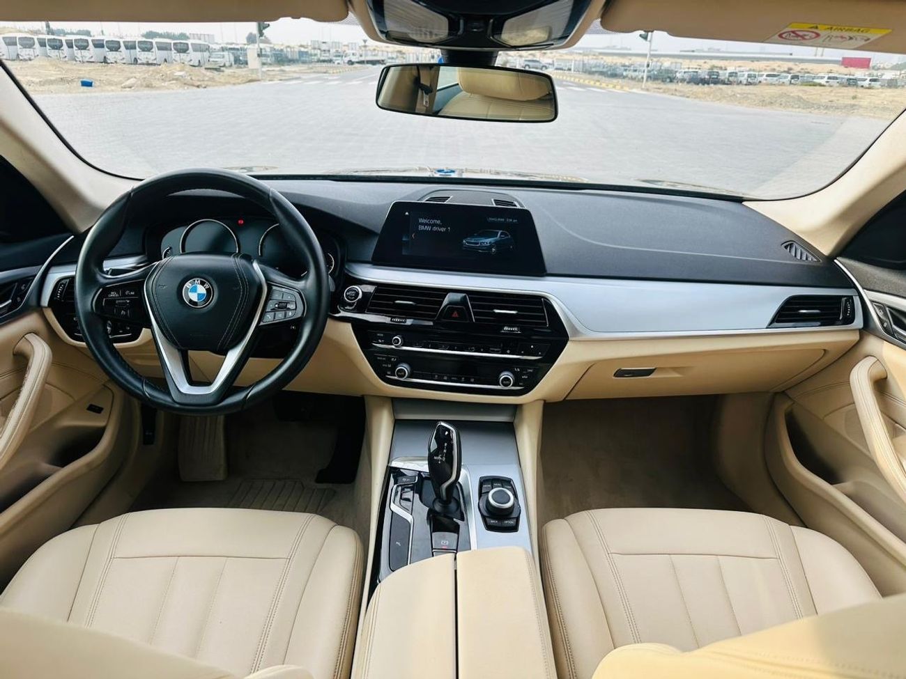 بي أم دبليو 520i