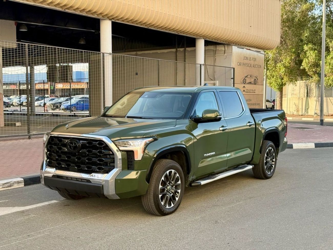 Toyota Tundra TOYOTA TUNDRA LIMITED| 3.5 TWIN TRUBO | FULL OPTION | PANORAMIC | UAE PASS | 4X4
