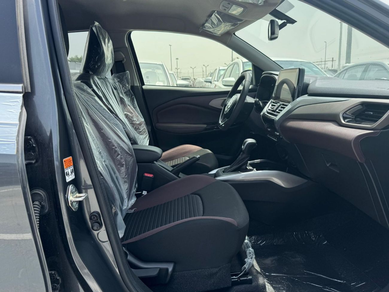 Suzuki Fronx GLX 1.5L Petrol 2025 Export Price @ 53,000 AED