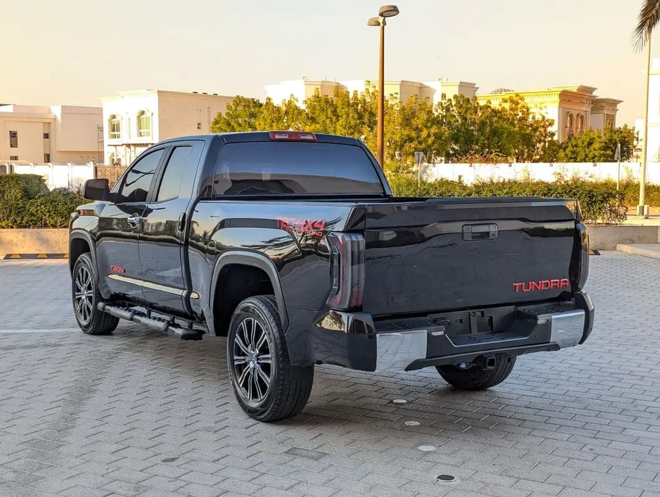 تويوتا تاندرا Facelifted | TRD Off-Road | Powerful
