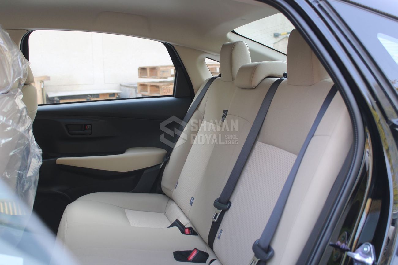 Toyota Yaris LHD 1.5L PETROL STANDARD AT 2026MY (ONLY EXPORT)