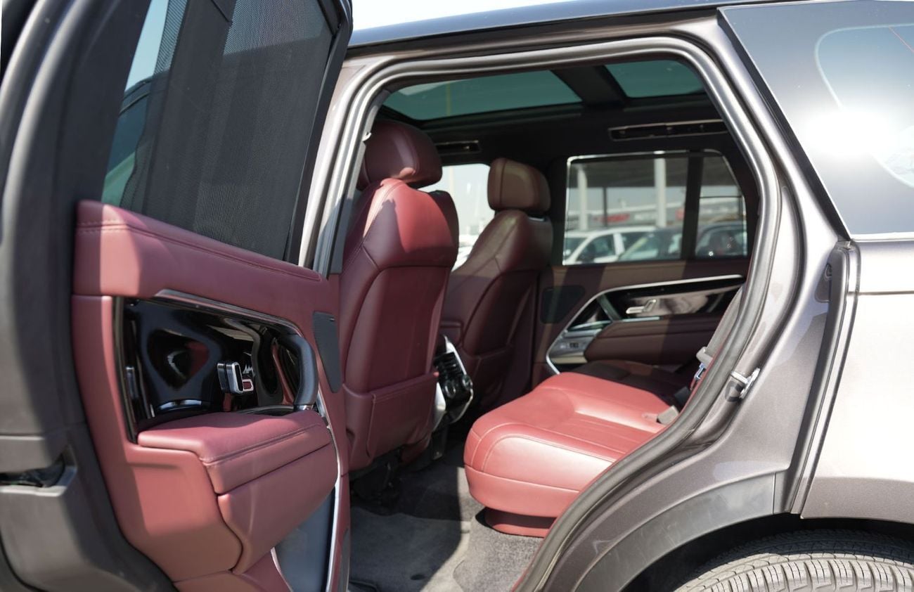 Land Rover Range Rover 2023 GCC specification