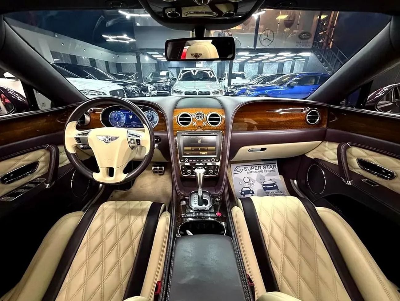 Bentley Flying Spur V8