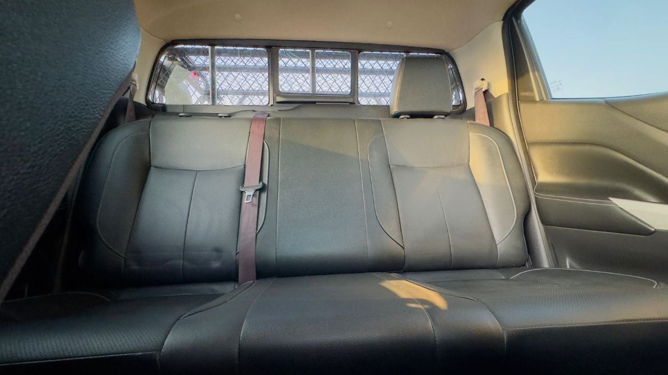 Nissan Navara DOUBLE CAB | ADVENTURE READY | 4WD | RHD | 2017 | 2.3L DIESEL ENGINE | AUTOMATIC TRANSMISSION | GREY