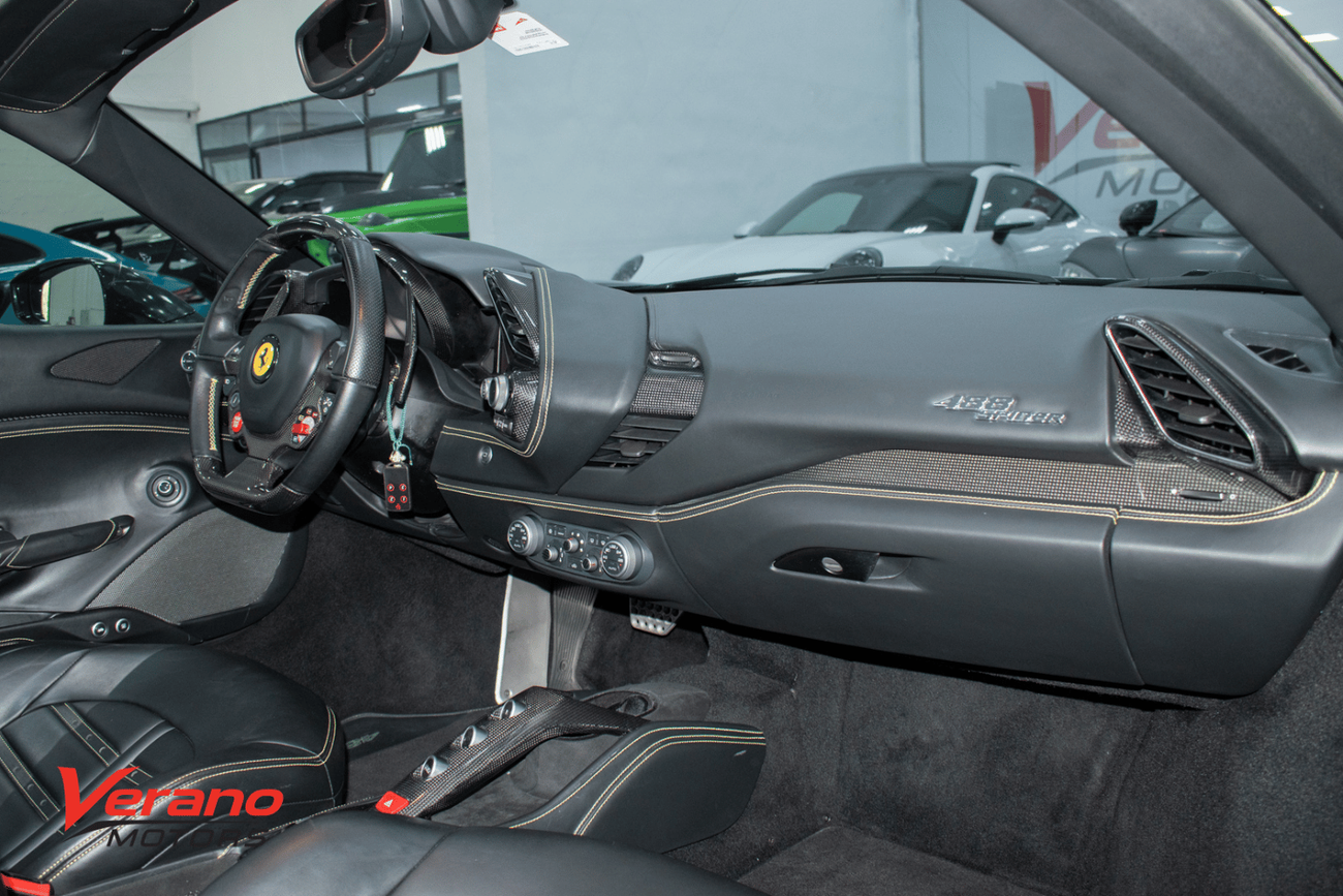 Ferrari 488 Spider STANDARD