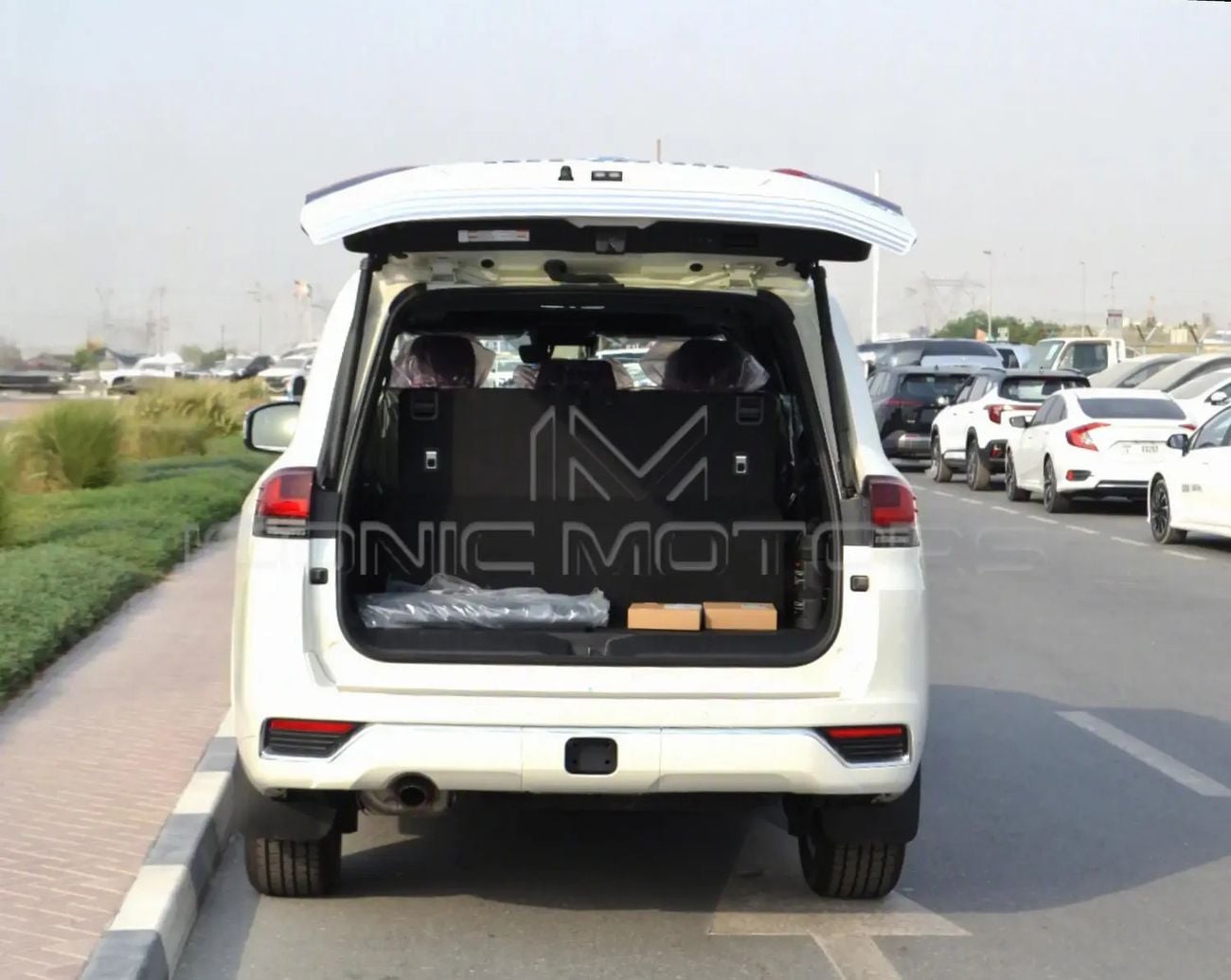 تويوتا لاند كروزر VX
