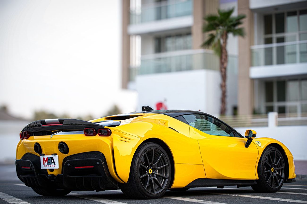 فيراري SF90 ستراديل