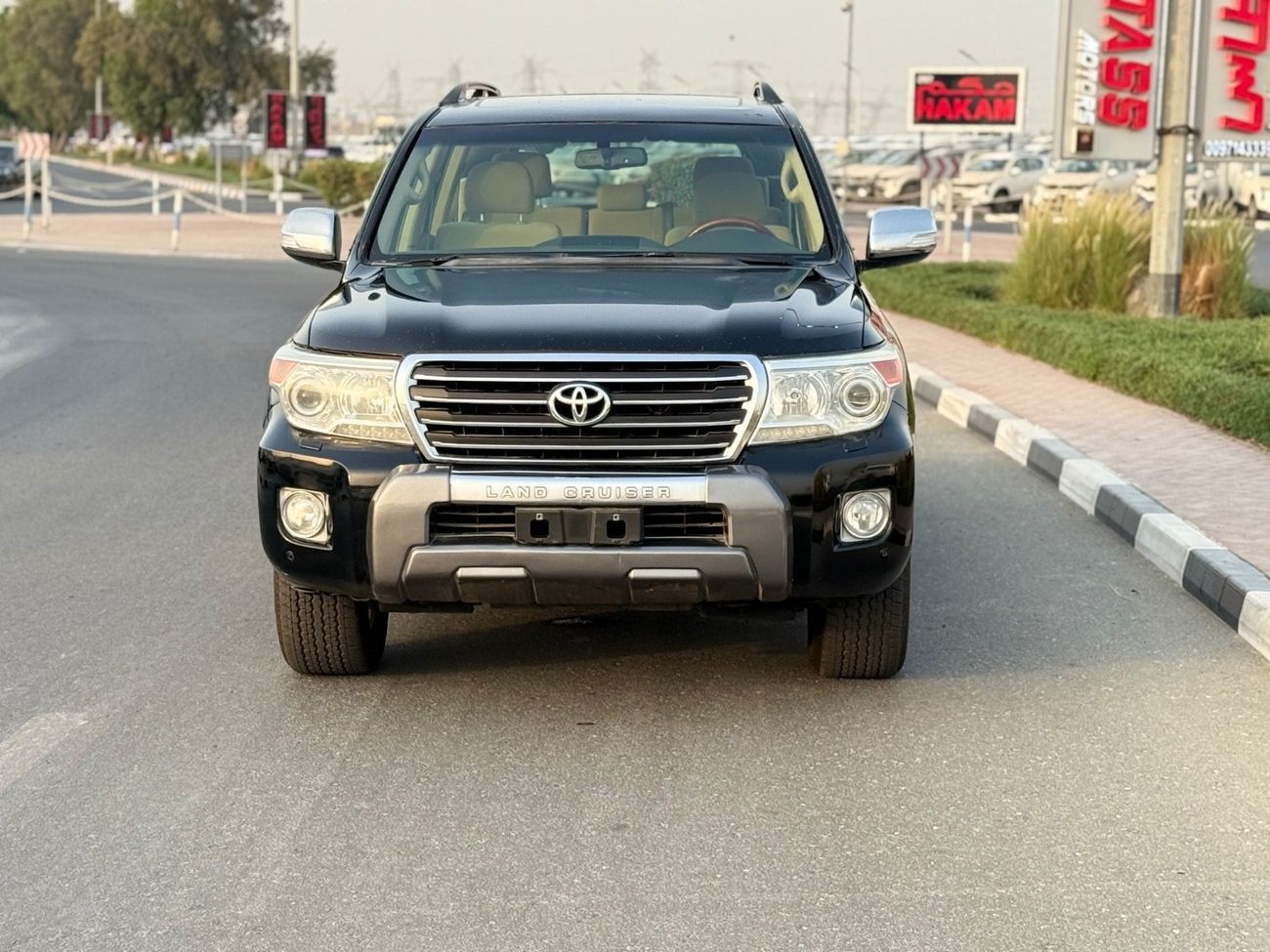 Toyota Land Cruiser Toyota landcuriser 2015 V6 GXR+ 4.0L full option original condition