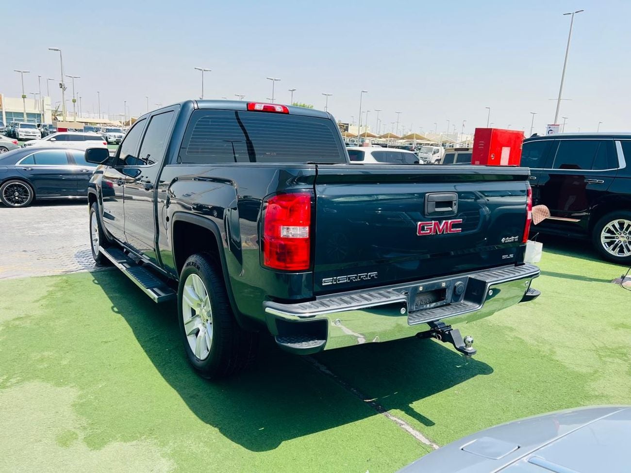 جي أم سي سييرا 1500 CREWCAB SLE Z71