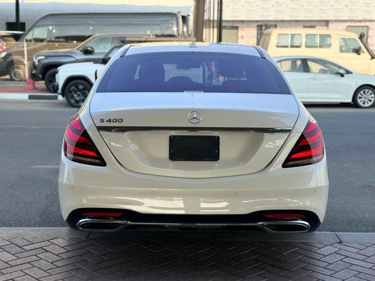 Mercedes-Benz S 400