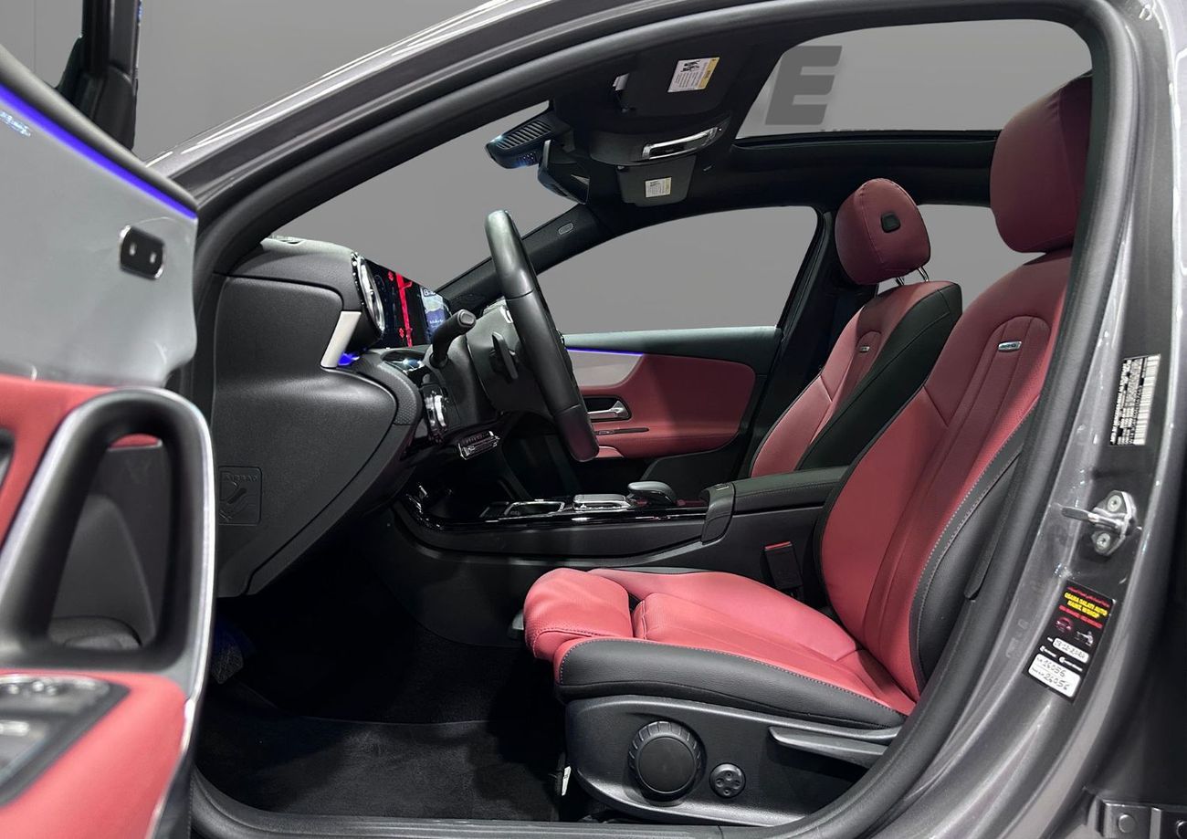 Mercedes-Benz A 220 CLEAN TITLE - no painting and no accident