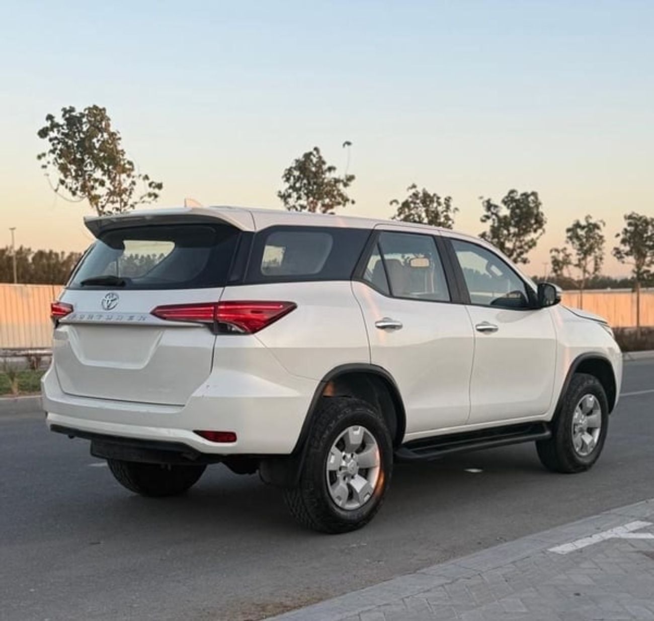 Toyota Fortuner VX2