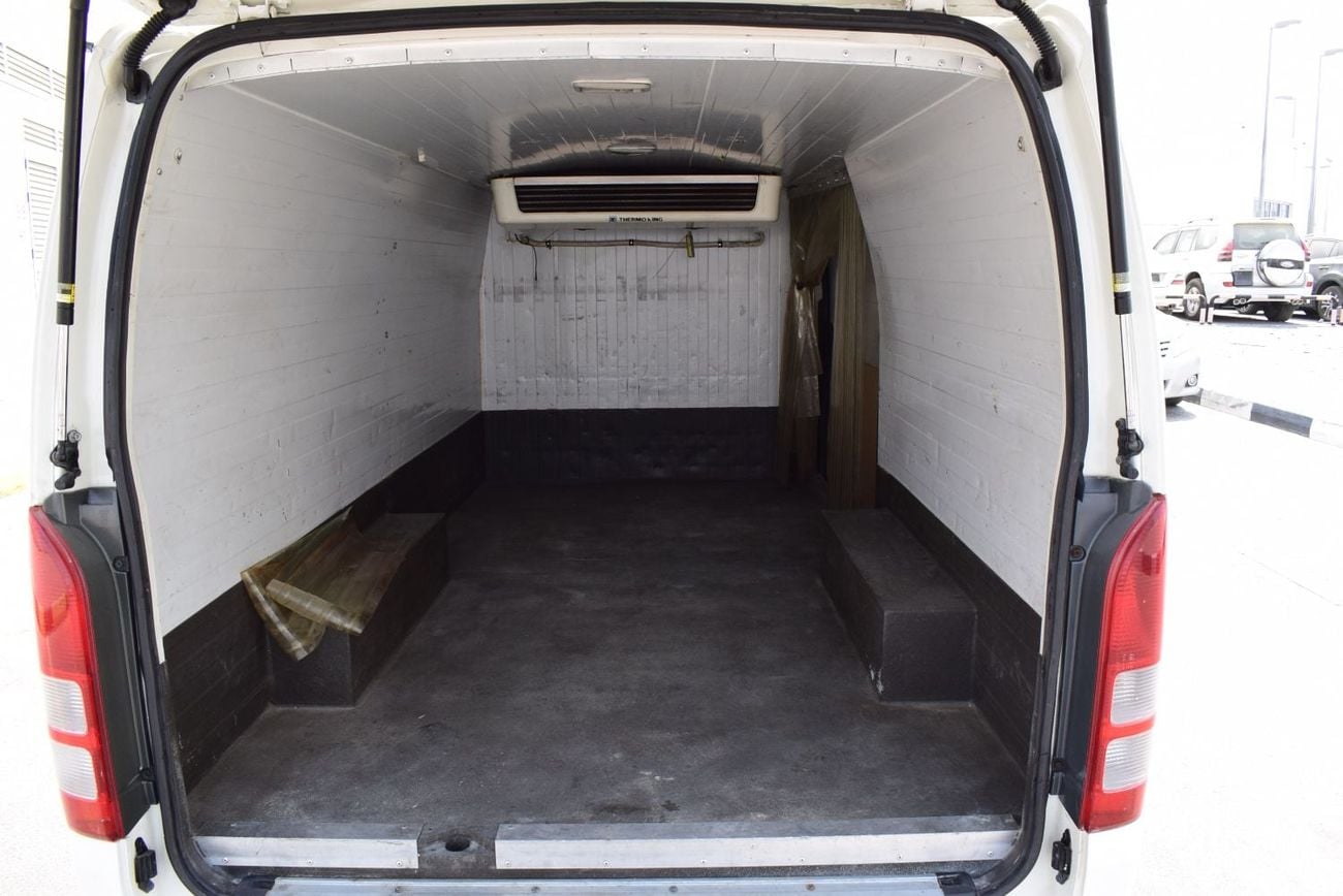 Toyota Hiace GL Chiller, model:2017