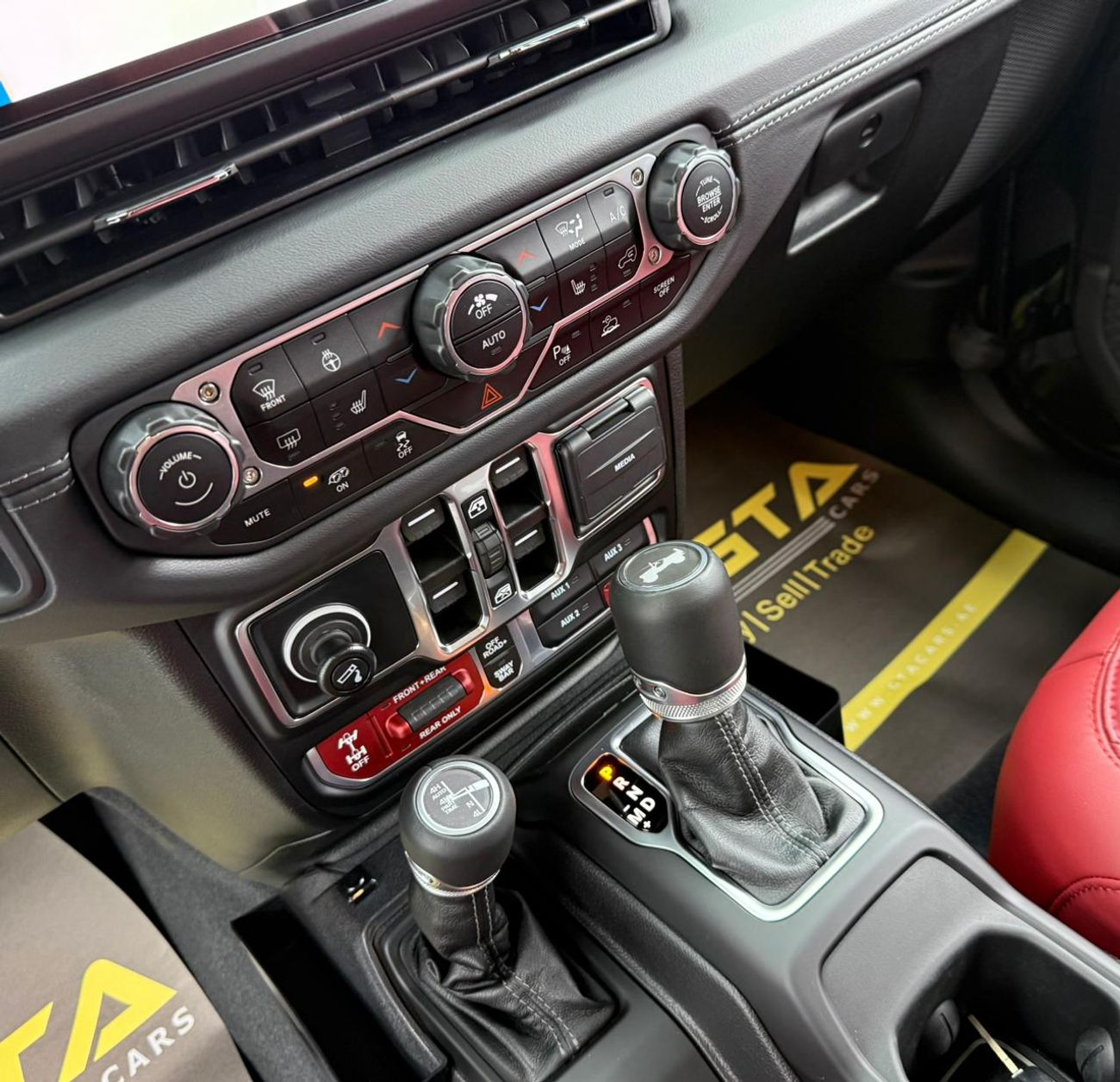 Jeep Wrangler Rubicon 392 6.4L V8 2024 Jeep Wrangler Rubicon ,Agency Warranty+Full Service History ,GCC