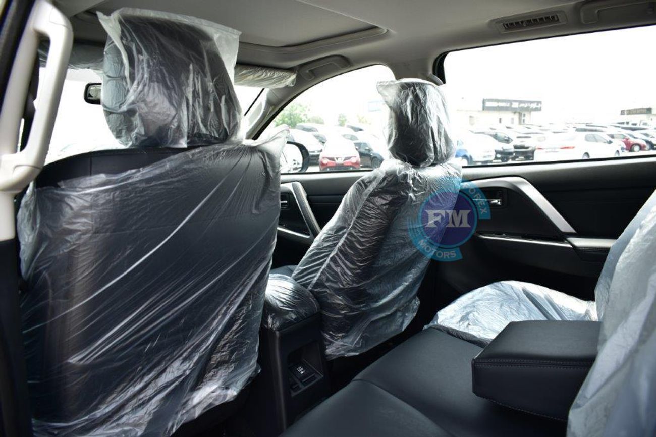 Mitsubishi Montero GLS P Line 3.0L Petrol 4WD 7 Seat Automatic