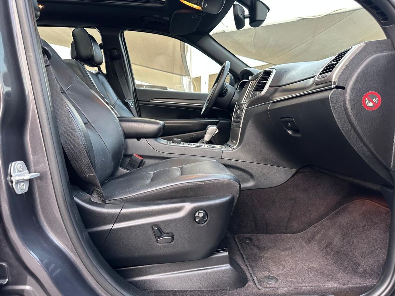 جيب جراند شيروكي Jeep Grand Cherokee Limited-GCC_2018_Excellent condition_Full specifications