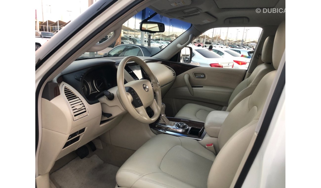 Nissan Patrol Nissan patrol model 2016 GCC car prefect condition  low mileage