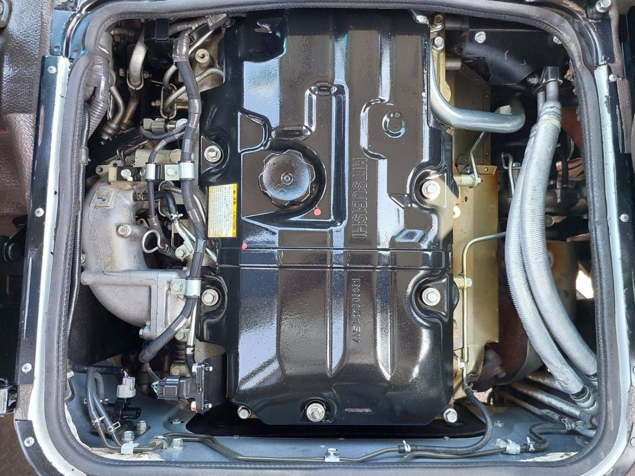 Mitsubishi Rosa MITSUBISHI ROSA BUS RHD 2015 MODEL 4.9 L DIESEL AUTOMATIC(PM30025)