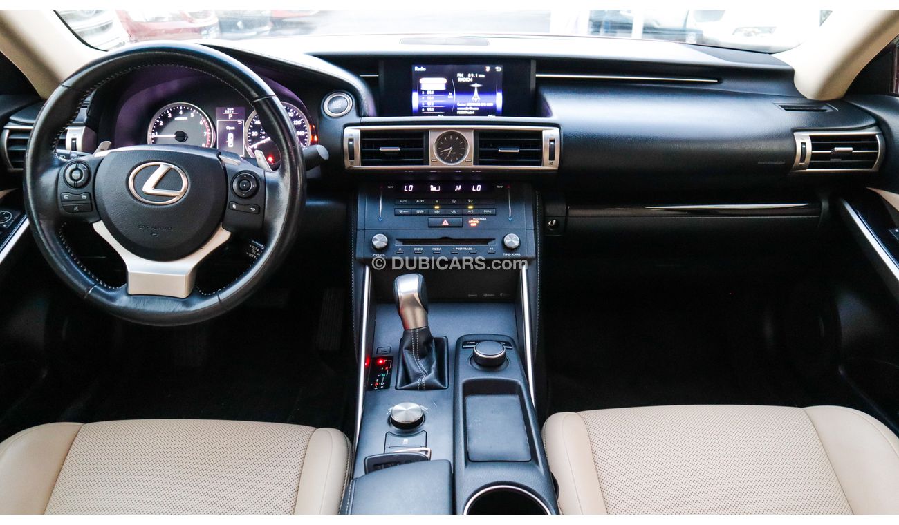 Lexus IS 200 Lexes IS200T MODEL 2016 Red Coulour Number One EXelent Condition