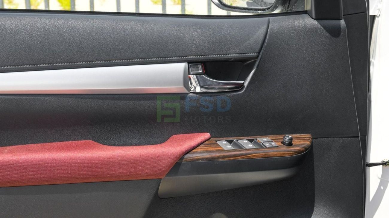 Toyota Hilux Toyota Hilux 2.7L Petrol 4WD A/T DC GLXS-G MY-2024