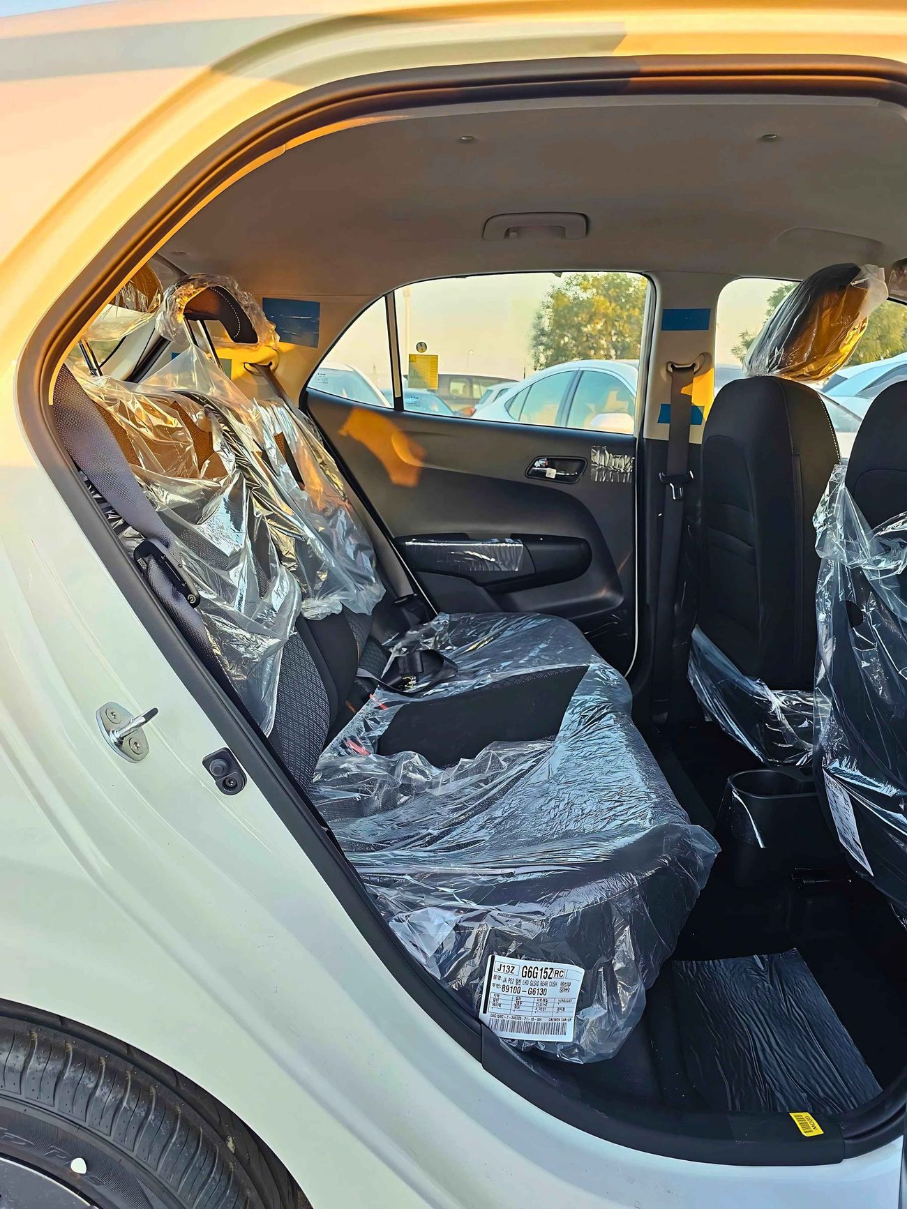 Kia Picanto GL / 1.2L V4 PETROL / A/T / DVD+CAMERA / 2024 MY