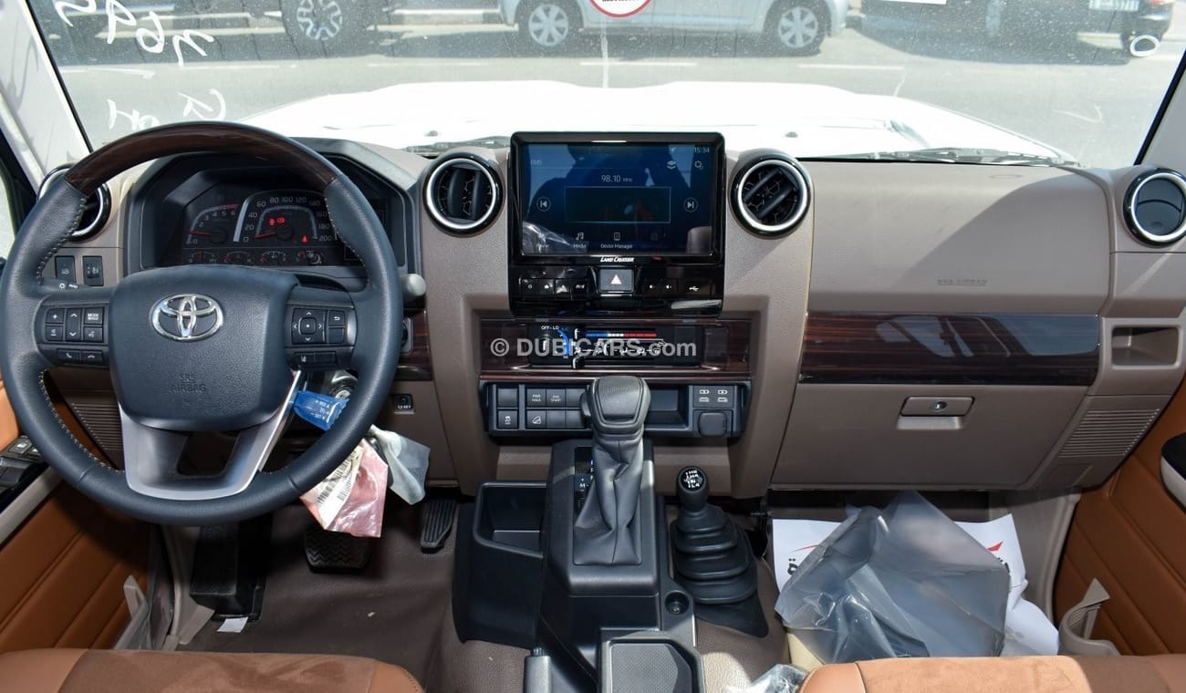 Toyota Land Cruiser Pick Up LC 79 DOUBLE CABIN - DIESEL 2.8L TURBO 2024 GREY