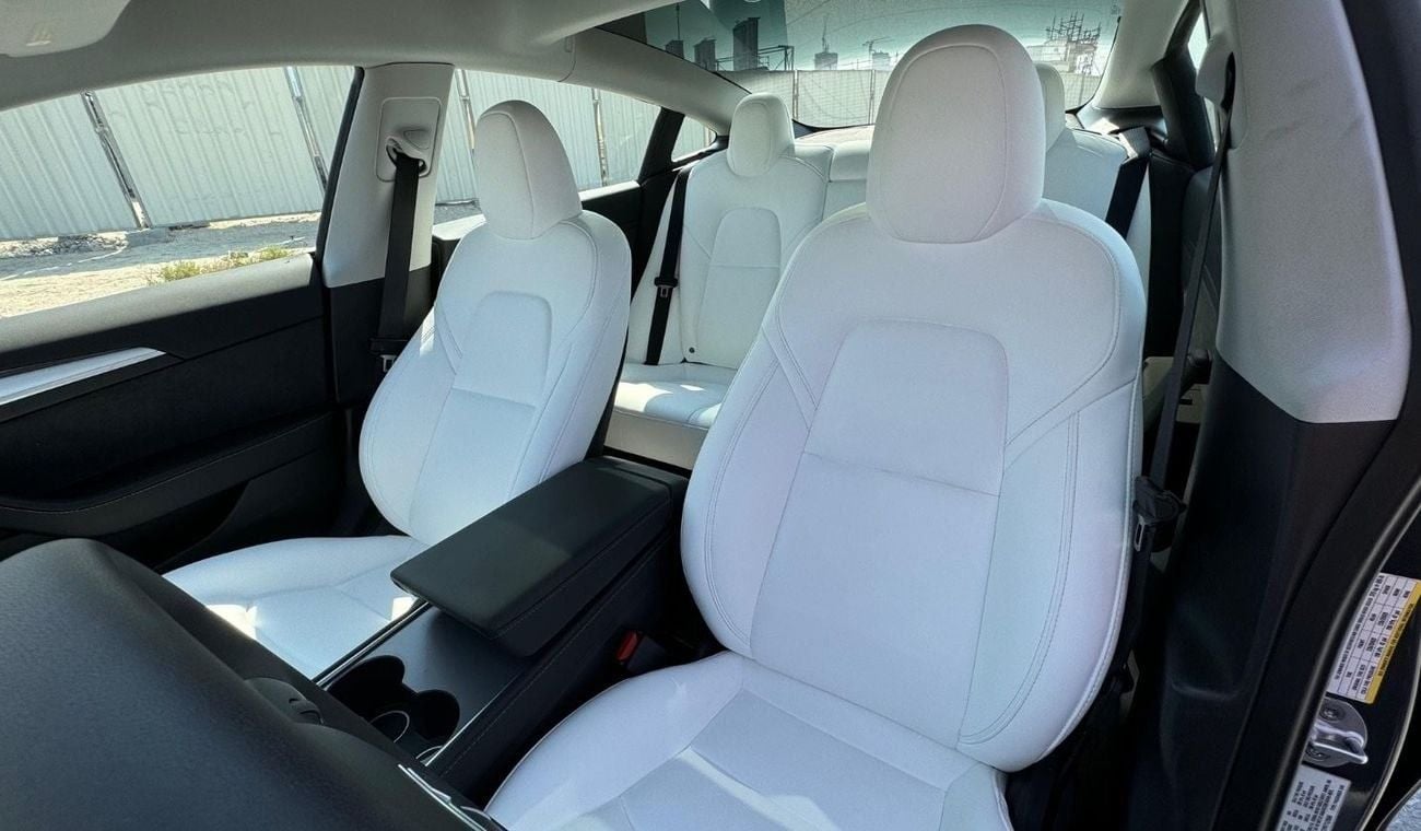 تسلا موديل 3