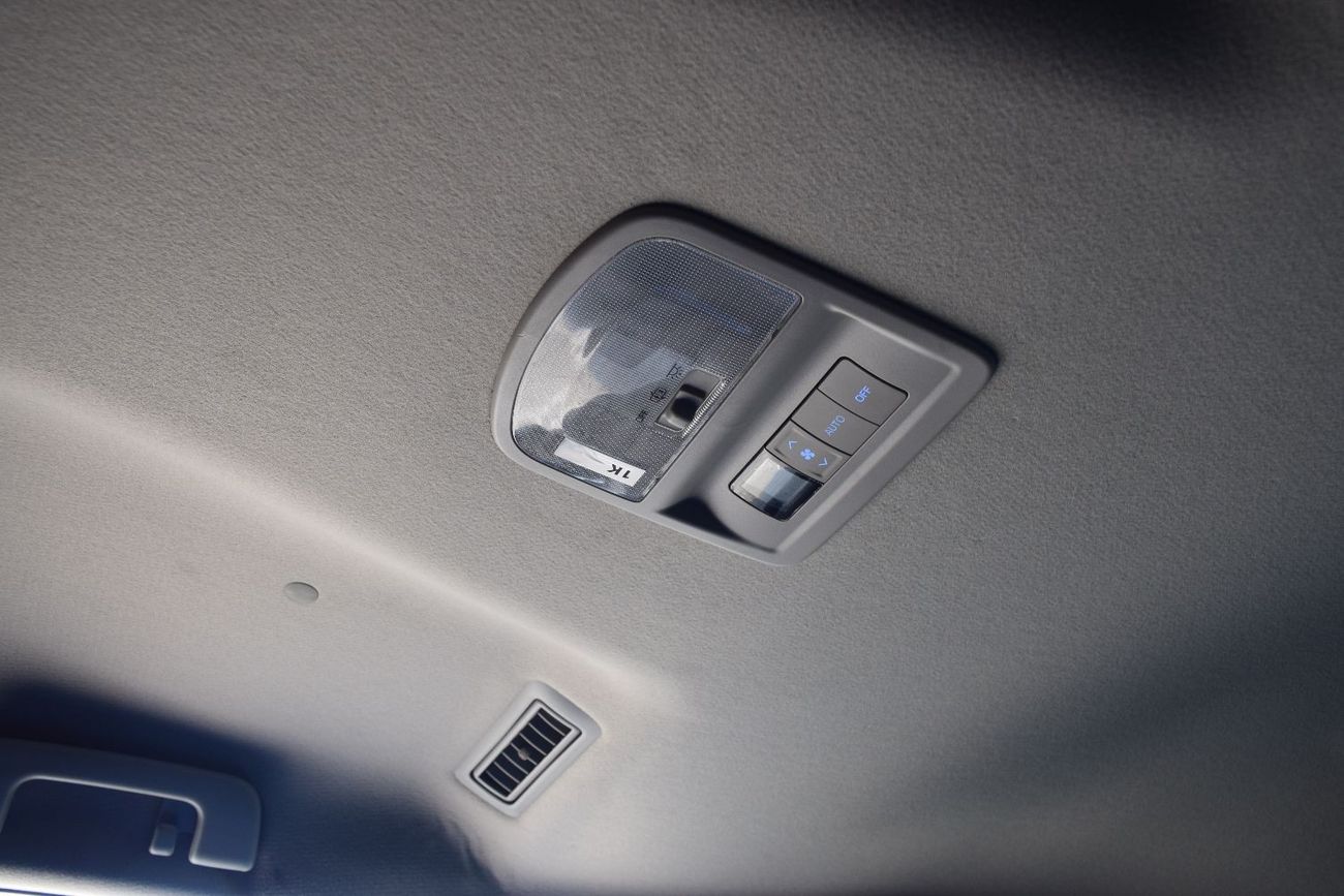 تويوتا فورتونر VX2 plus 4X4 Diesel 2.8L