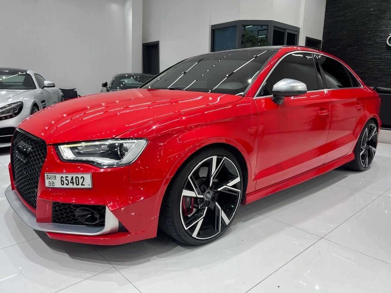 Audi S3 STD TFSI quattro 2.0L