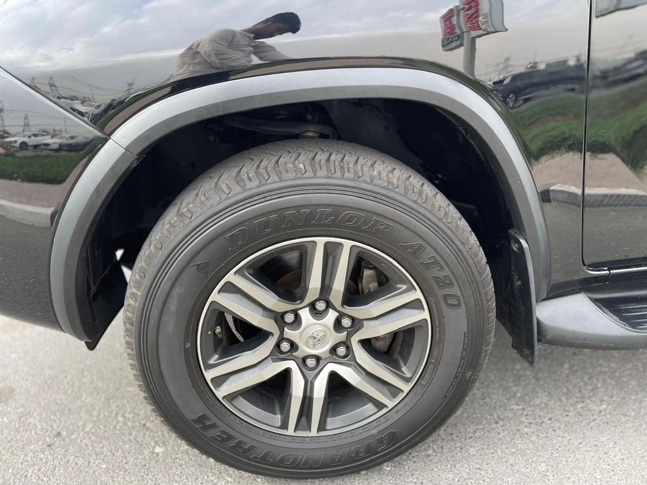 Toyota Fortuner EXR 2.7L (160 HP)