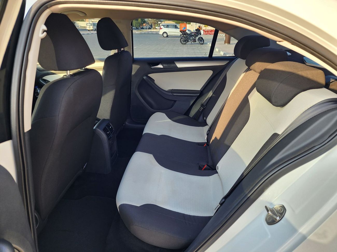 Volkswagen Jetta Trendline S 2.0L