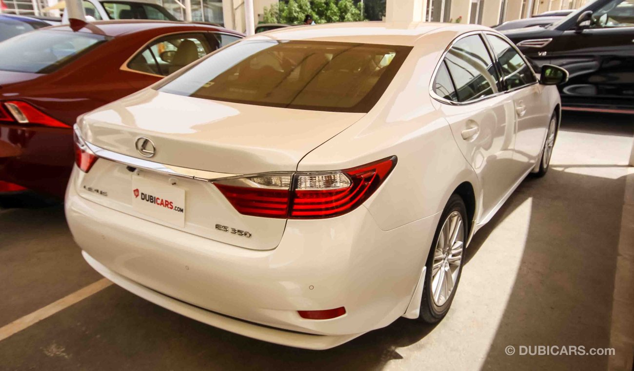 Lexus ES350