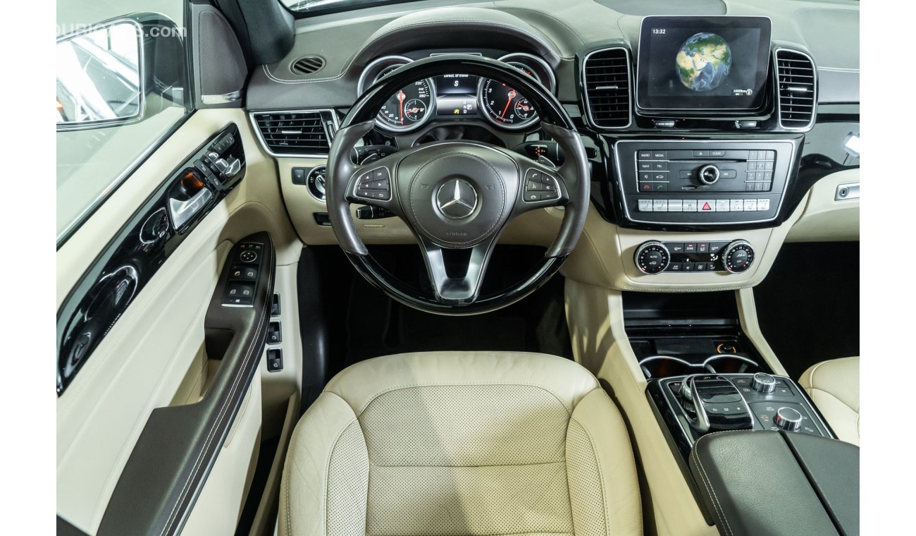 مرسيدس بنز GLS 500 2016 Mercedes Benz GLS500 Full Option AMG Package / Full Mercedes Benz Service History & Extended Wa