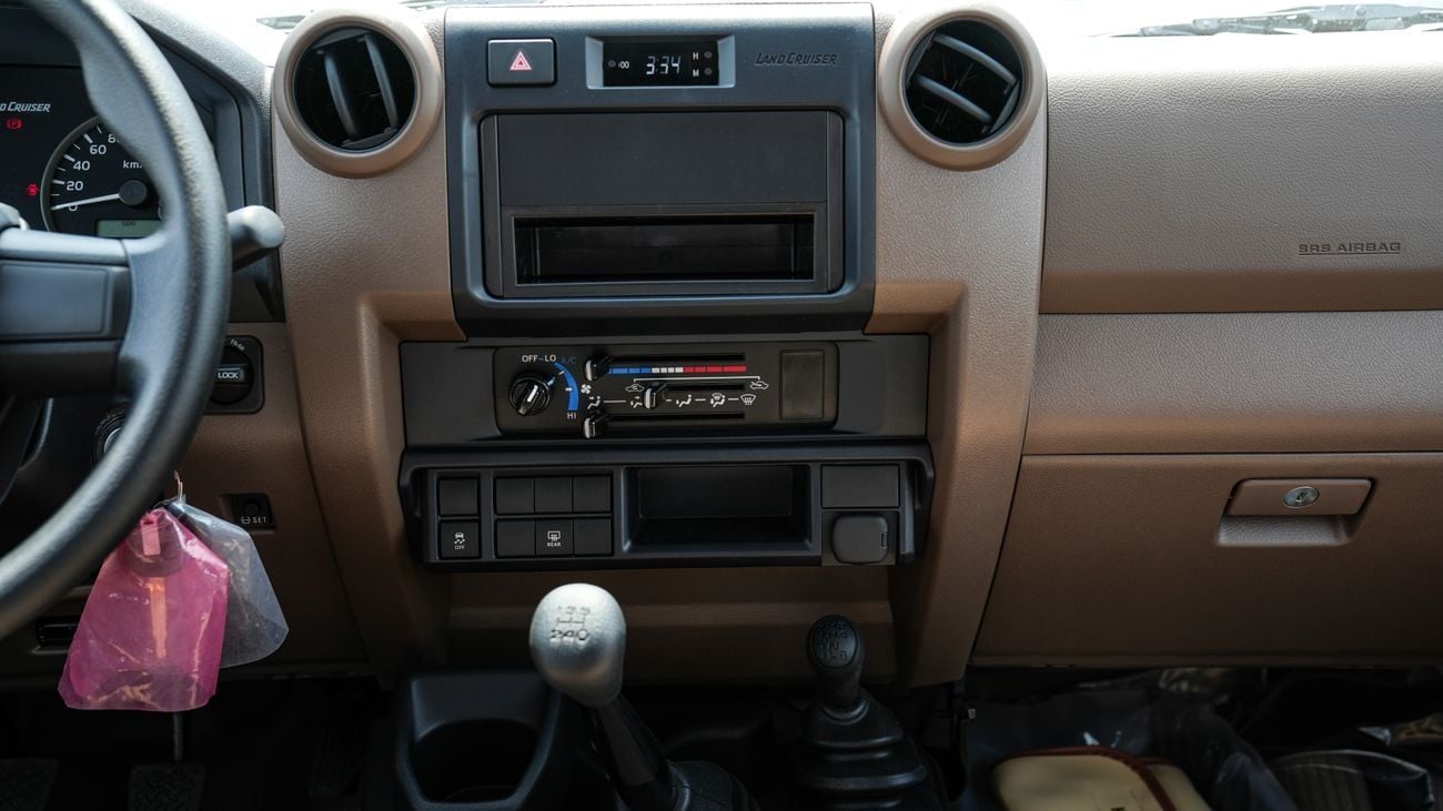 Toyota Land Cruiser LC71 71 MANUAL MID OPTIONS