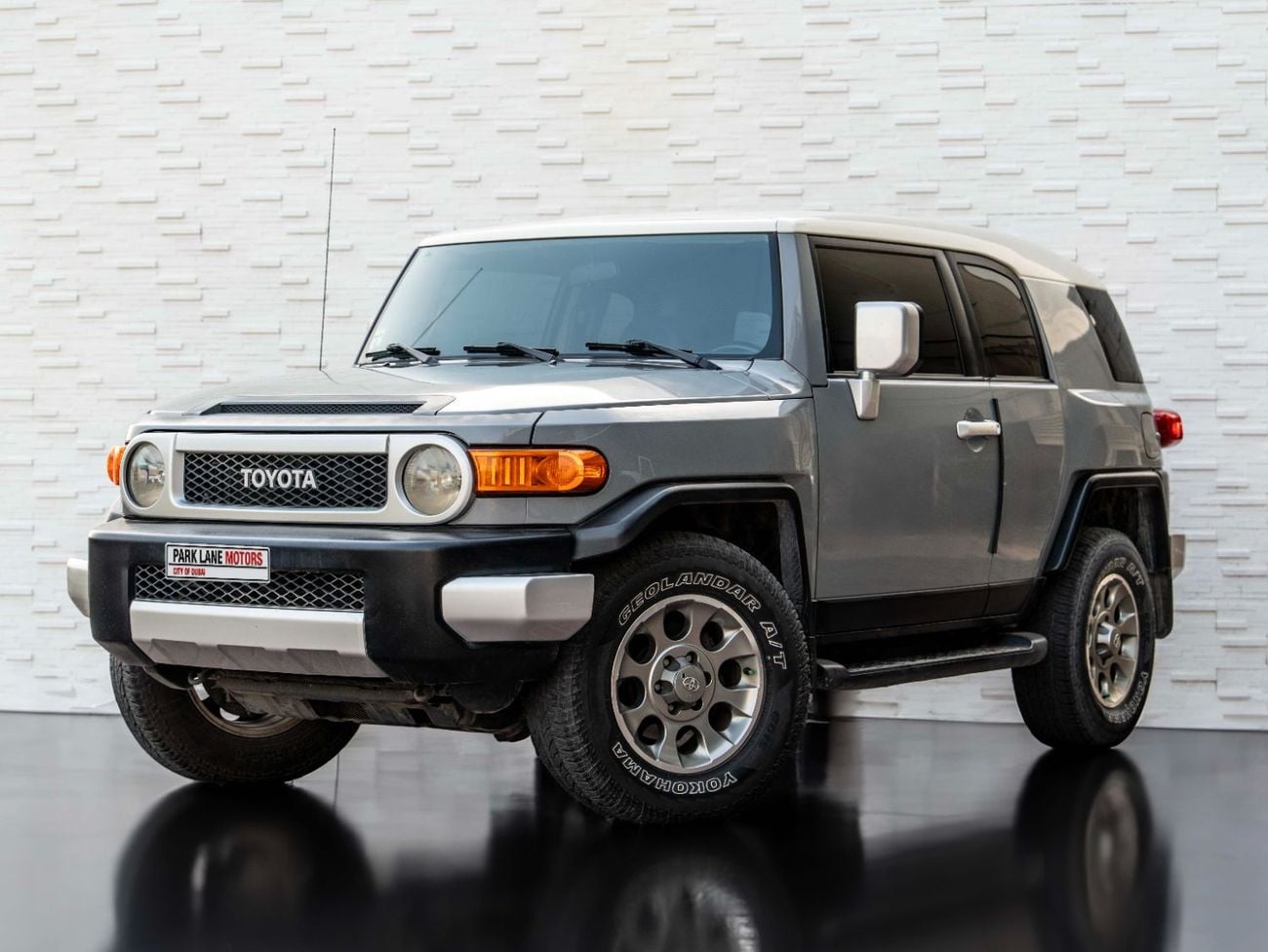 Toyota FJ Cruiser GXR 4.0L A/T