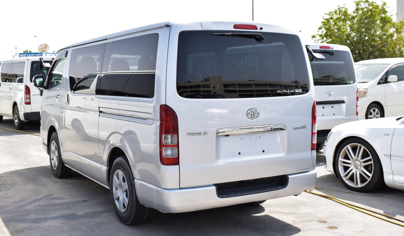 Toyota Hiace Super GL