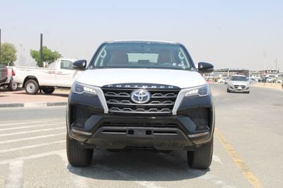 Toyota Fortuner SR5