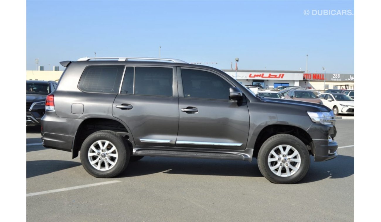 Toyota Land Cruiser Full option clean car