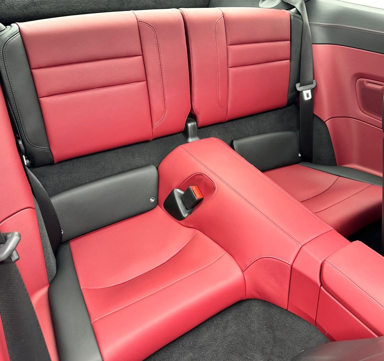 بورش 911 2025 Porsche 911 Carrera, July/2027 Porsche Warranty, Excellent Condition, GCC